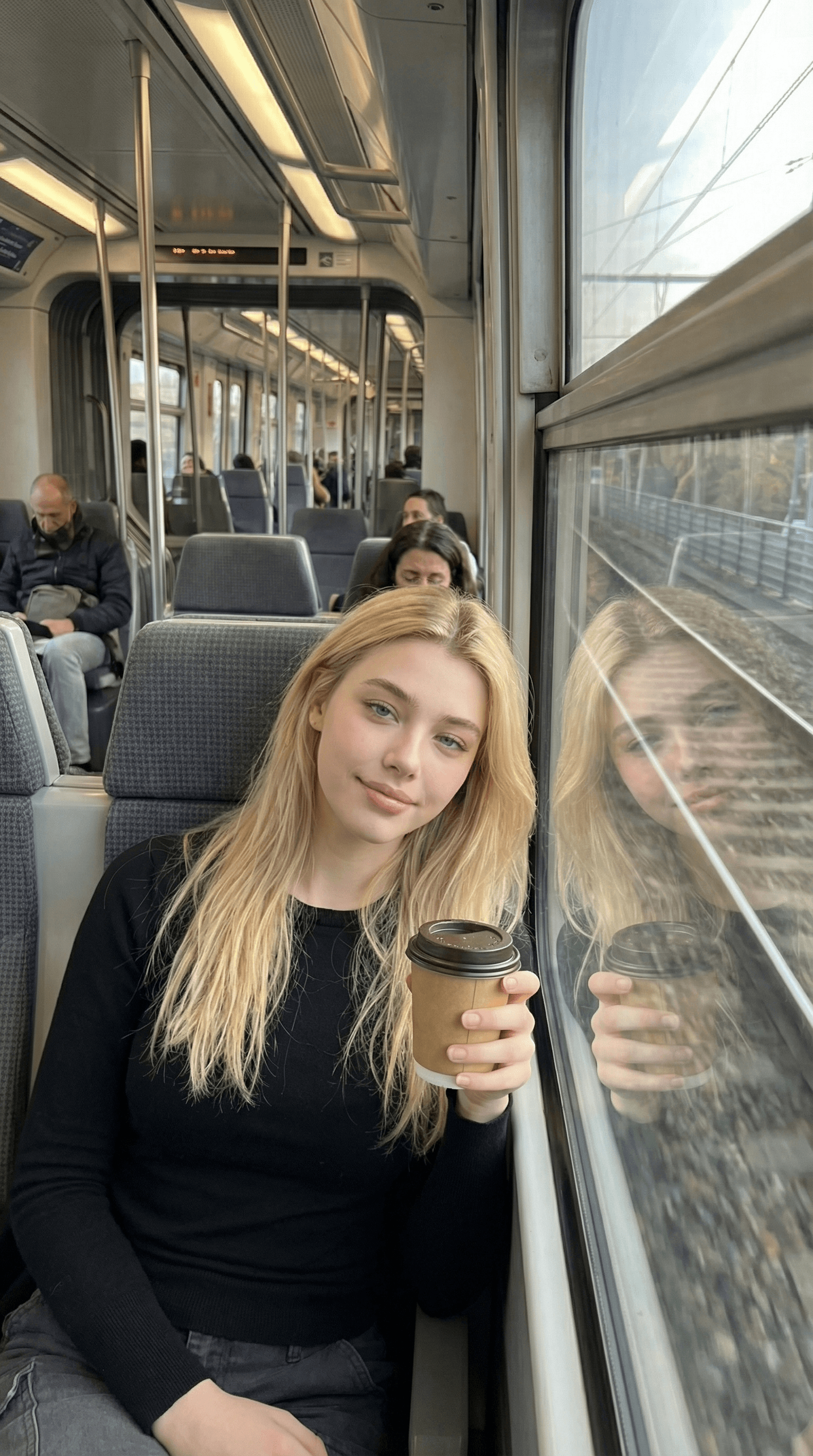 VIRTUAL INFLUENCER VAMANI - 5